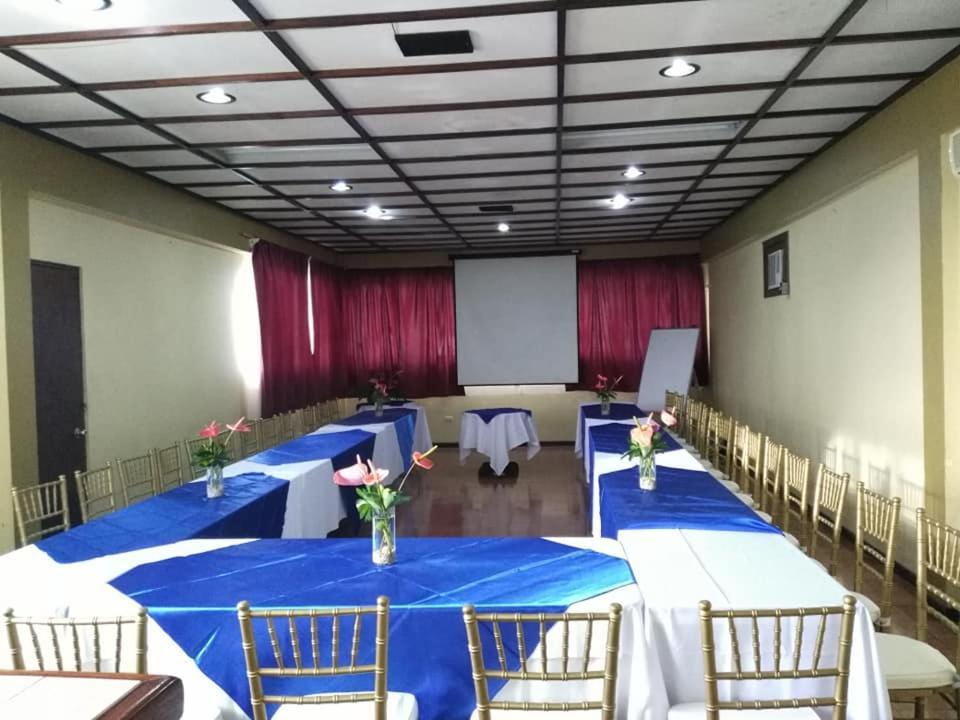 Hotel Wagelia Turrialba Eksteriør billede