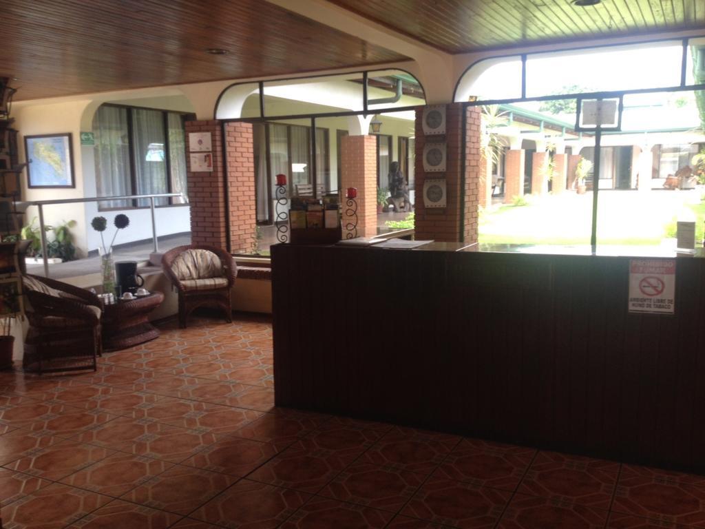 Hotel Wagelia Turrialba Eksteriør billede